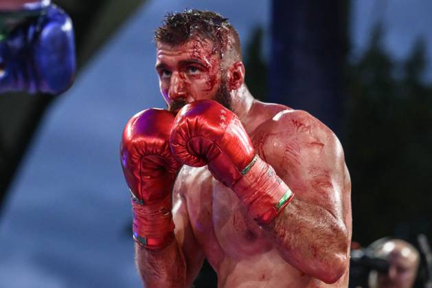 Bilder des Jahres 2025, Sport 05 Mai Sport Themen der Woche KW20 Sport Bilder des Tages GER, Magdeburg, Große SES-Jubilaeums-Box-Gala am Samstag, den 17. Mai 2025 auf der Seebuehne in Magdeburg, SES Events Steinforth, Artur Reis (GER) vs. Mate Rudan (CRO) - IBF Europe Title Super Middleweight (10 Rounds), v.l. im Bild: Mate Rudan 17.05.2025 Copyright: HMBxMedia UwexKoch