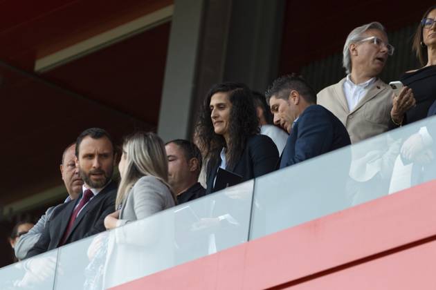 FC Barcelona, Barca Femeni v Athletic Club Femenino - Liga F Montse Tome, coach of the Spanish women s national soccer team, stands in the box before the MATCHDAY 30 Liga F match between FC Barcelona and Athletic Club, the last game of the season, at Estadi Johan Cruyff in Barcelona, Spain, on May 18, 2025. Barcelona Spain Copyright: xRubenxDexLaxRosax originalFilename:delarosa-matchday250518_npy3u