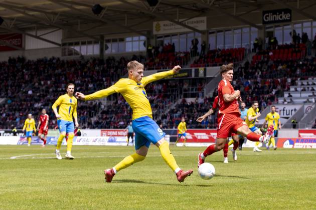 Regionalliga Nordost: FC Rot-Weiß Erfurt vs. 1. FC Lok Leipzig; Erfurt; 18.05.2025 Stefan Maderer ( 9; 1. FC Lokomotive Leipzig) Regionalliga Nordost: FC Rot-Weiß Erfurt vs. 1. FC Lok Leipzig; Steigerwaldstadion Erfurt; 18.05.2025 Copyright: xBEAUTIFULxSPORTS Duehringx