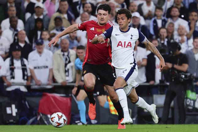 Harry Maguire of Manchester United, ManU and Brennan Johnson of Tottenham Hotspur during the 2024 2025 Europa League Final football match between Tottenham Hotspur and Manchester United at San Mames stadium in Bilbao (Spain), May 21st, 2025. CesarexPurini