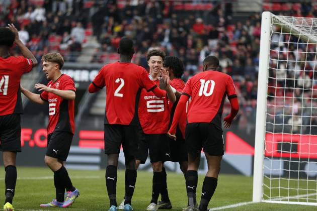 FOOTBALL : Rennes vs AS Monaco - Challenge Espoirs 2025 - Finale - 21 05 2025 Isiaka Soukouna and his team of Stade Rennais during the Challenge Espoirs 2025, Final football match between Stade Rennais and AS Monaco on 21 May 2025 at Roazhon Park in Rennes, France - Photo Julien Kammerer PsnewZ RennesFrance  Copyright: xJulienxKammererx