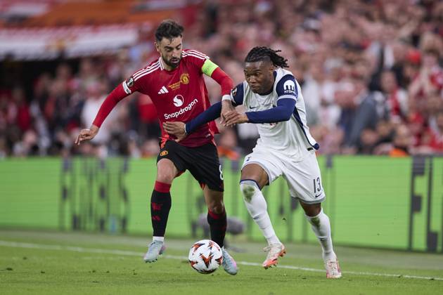 Tottenham Hotspur v Manchester United, ManU - UEFA Europa League Final 2025 Bruno Fernandes of Manchester United competes for the ball with Destiny Udogie of Tottenham Hotspur FC during the UEFA Europa League 2024 25 Final match between Tottenham Hotspur and Manchester United at San Mames on May 21, 2025, in Bilbao, Spain. Bilbao San Mames Basque Country Spain RL_TOTvMUTD_ELF_000053 Copyright: xRicardoxLarreinax