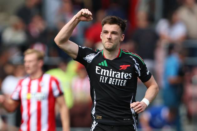 Football - 2024 2025 Premier League - Southampton vs Arsenal - St Mary™s Stadium - Sunday 25th May 2025 Kieran Tierney of Arsenal celebrates his goal during the Premier League match at St Mary™s Stadium COLORSPORT Shaun Boggust