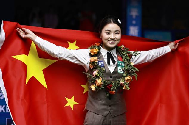 Sport Themen der Woche KW22 Bilder des Jahres 2025, Sport 05 Mai Sport Bilder des Tages (250527) -- DONGGUAN, May 27, 2025 -- Bai Yulu of China celebrates after defeating Nutcharut Wongharuthai of Thailand in the final at 2025 World Women s Snooker Championship in Dongguan, south China s Guangdong Province, May 27, 2025. ) (SP)CHINA-DONGGUAN-SNOOKER-WOMEN-CHAMPIONSHIP (CN) HuangxGuobao 
