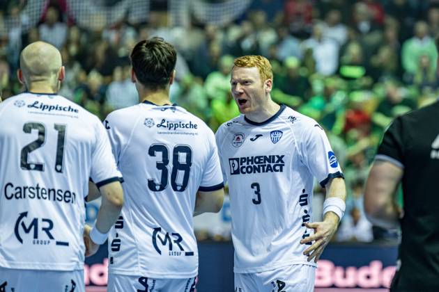 Handball Bundesliga; HSG Wetzlar - TBV Lemgo Lippe, 28.05.25 Nicolai Theilinger (TBV Lemgo Lippe, 3), Sadik Emre Herseklioglu (TBV Lemgo Lippe, 38), Leve Carstensen (TBV Lemgo Lippe, 21) Handball Bundesliga; HSG Wetzlar - TBV Lemgo Lippe: Wetzlar, 28.05.25 Copyright: xBEAUTIFULxSPORTS Roeczeyx