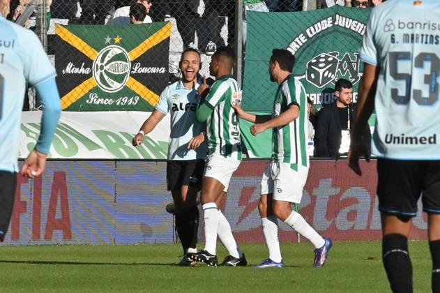 Juventude x Grêmio CAXIAS DO SUL, RS - 01.06.2025: JUVENTUDE X GRêMIO - Images of the football match between Juventude and Grêmio, valid for the 11th round of the 2025 Brazilian Championship, Series A, played at the Alfredo Jaconi Stadium, in Caxias do Sul, RS (01). (Photo: Antà nio Machado Fotoarena) x2747586x Antà nioxMachado
