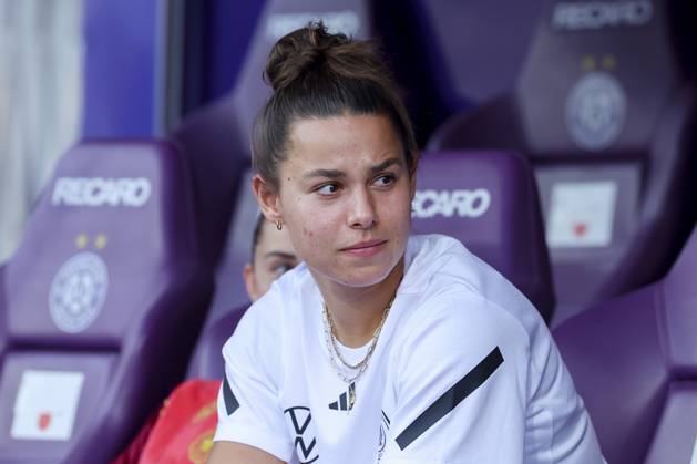 Lena Oberdorf (Germany) schaut, UEFA Women s Nations League 2024 25 Grp A1 MD6, Austria and Germany, Viola Park am 03. June 2025 in Wien, Oesterreich. (Foto von Marco Steinbrenner DeFodi Images) Lena Oberdorf (Germany) looks on, UEFA Women s Nations League 2024 25 Grp A1 MD6, Austria and Germany, Viola Park, June 3, 2025 in Vienna, Austria. (Photo by Marco Steinbrenner DeFodi Images)