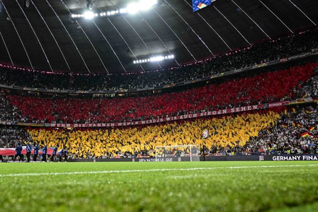 Choreografie Choreo Deutsche Fans, Deutschland vs. Portugal, Fussball, UEFA Nations League, Halbfinale, 04.06.2025 Muenchen Bayern Deutschland