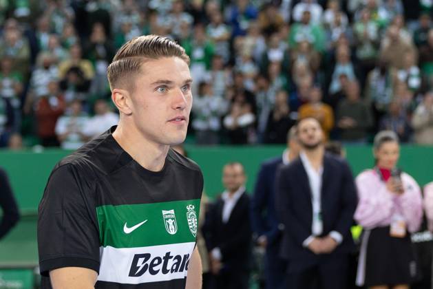 May 18, 2024, Lisbon, Lisbon, Portugal: Sporting forward from Sweden VIKTOR GYOKERES (9) celebrating after winning Liga Portugal Betclic at Estadio Jose de Alvalade Lisbon Portugal - ZUMAs359 20240518_zsp_s359_097 Copyright: xAlexandrexdexSousax