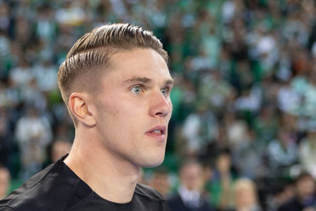 May 18, 2024, Lisbon, Lisbon, Portugal: Sporting forward from Sweden VIKTOR GYOKERES (9) celebrating after winning Liga Portugal Betclic at Estadio Jose de Alvalade Lisbon Portugal - ZUMAs359 20240518_zsp_s359_101 Copyright: xAlexandrexdexSousax
