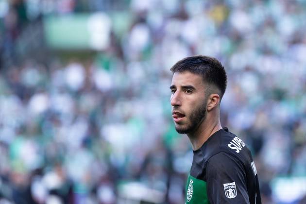 May 18, 2024, Lisbon, Lisbon, Portugal: Sporting defender from Portugal GONCALO INACIO (25) at the end of the game of Liga Portugal Betclic between Sporting and Chaves at Estadio Jose de Alvalade Lisbon Portugal - ZUMAs359 20240518_zsp_s359_091 Copyright: xAlexandrexdexSousax