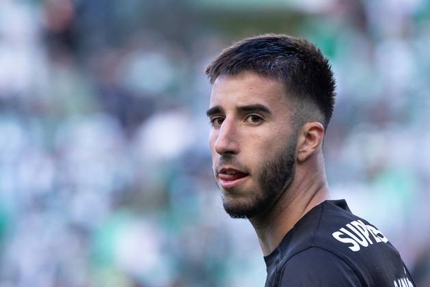 May 18, 2024, Lisbon, Lisbon, Portugal: Sporting defender from Portugal GONCALO INACIO (25) at the end of the game of Liga Portugal Betclic between Sporting and Chaves at Estadio Jose de Alvalade Lisbon Portugal - ZUMAs359 20240518_zsp_s359_087 Copyright: xAlexandrexdexSousax