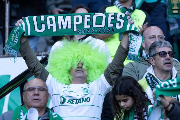 May 18, 2024, Lisbon, Lisbon, Portugal: Sporting supporters at the end of the game of Liga Portugal Betclic between Sporting and Chaves at Estadio Jose de Alvalade Lisbon Portugal - ZUMAs359 20240518_zsp_s359_088 Copyright: xAlexandrexdexSousax