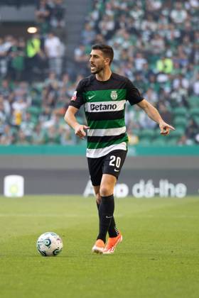 May 18, 2024, Lisbon, Lisbon, Portugal: Sporting forward from Portugal PAULINHO (20) in action during the game of Liga Portugal Betclic between Sporting and Chaves at Estadio Jose de Alvalade Lisbon Portugal - ZUMAs359 20240518_zsp_s359_070 Copyright: xAlexandrexdexSousax