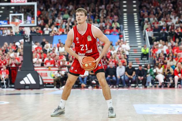 Justuz Hollatz (FC Bayern Basketball, 21), GER, FC Bayern Basketball vs. MLP Academics Heidelberg, Basketball, easycredit Basketball Bundesliga, BBL, Playoffs, Halbfinale, Saison 2024 2025, 07.06.2025, GER, FC Bayern Basketball vs. MLP Academics Heidelberg, Basketball, easycredit Basketball Bundesliga, BBL, Playoffs, Halbfinale, Saison 2024 2025, 07.06.2025 Muenchen Copyright: xEibner-Pressefoto JennixMaulx EP_JML