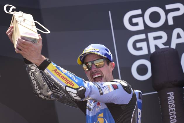 Bilder des Jahres 2025, Sport 06 Juni Sport Themen der Woche KW23 Sport Bilder des Tages MotoGP of Aragon - Race Alex Marquez (73) of Spain and BK8 Gresini Racing MotoGP during the race of GoPro Grand Prix of Aragon at Motorland Aragon Circuit on June 8, 2025 in Alcaniz, Spain. Alcaniz Aragon Spain  Copyright: xJosexBretonx originalFilename:bretonhernandez-motogpof250608_npAT5.jpg