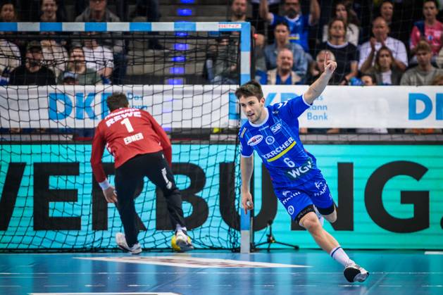 Daniel Fernandez (TVB Stuttgart, 06) - Jubel nach Tortreffer GER, TVB Stuttgart - SC DHfK Leipzig, DAIKIN HBL, Handball, Bundesliga, 34. Spieltag, Spielzeit 2024 2025, 08.06.2025 GER, TVB Stuttgart - SC DHfK Leipzig, DAIKIN HBL, Handball, Bundesliga, 34. Spieltag, Spielzeit 2024 2025, 08.06.2025 Stuttgart Copyright: xSandyxDinkelackerx EP_SDR
