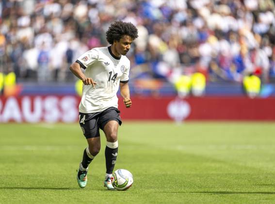 08.06.2025, Fussball UEFA Nations League 2024 25, Spiel um Platz 3, Deutschland - Frankreich, in der MHP-Arena Stuttgart, Karim Adeyemi (Deutschland) am Ball