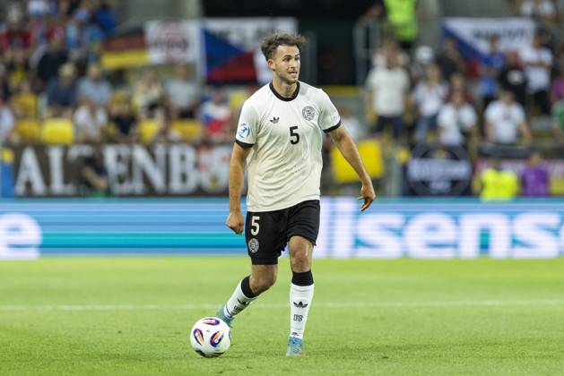 UEFA U21, U 21 Europameisterschaft: Tschechien - Deutschland; 15.06.2025 Max Rosenfelder (Deutschland, 5) bei der UEFA U21-Europameisterschaft im Spiel Tschechien - Deutschland, am 15.06.2025, DAC Arena, Dunajska Streda, Slowakei Copyright: xBEAUTIFULxSPORTS Meuselx