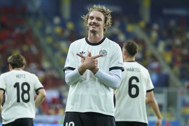 Bilder des Jahres 2025, Sport 06 Juni Sport Themen der Woche KW24 Sport Bilder des Tages Nick Woltemade (Germany) bejubelt seinen Treffer zum 0:3, UEFA European Under-21 Championship 2025 Group Stage, Czechia v Germany, MOL Arà na am 15. June 2025 in Dunajska Streda, Slowakei. (Foto von Marco Steinbrenner DeFodi Images) Nick Woltemade (Germany) celebrates after scoring his teams third goal, UEFA European Under-21 Championship 2025 Group Stage, Czechia v Germany, MOL Arà na, June 15, 2025 in Dunajska Streda, Slovakia. (Photo by Marco Steinbrenner DeFodi Images)