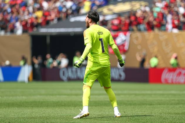 FIFA Club World Cup match between Flamengo and Chelsea Rossi of Flamengo during FIFA Club World Cup match between Flamengo and Chelsea at Lincoln Financial Field in Philadelphia, United States, on Friday, 20th. Philadelfia Lincoln Financial Field PA United States Copyright: xWilliamxVolcovx