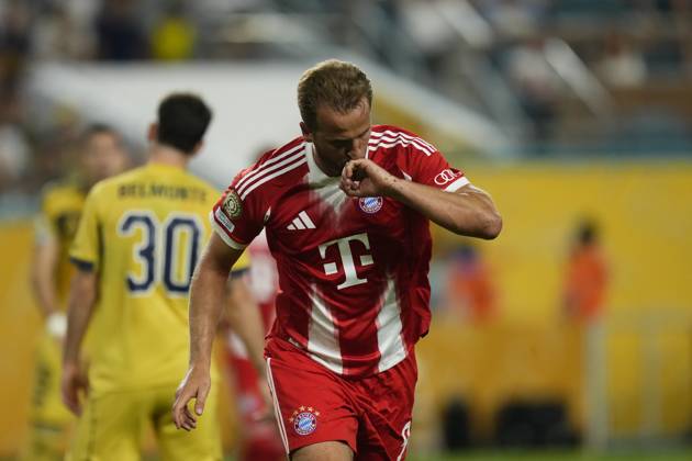 FC Bayern München v CA Boca Juniors: Group C - FIFA Club World Cup 2025 Harry Kane centre-forward of Bayern Munich and England celebrates after scoring his sides first goal during the FIFA Club World Cup 2025 group C match between FC Bayern München and CA Boca Juniors at Hard Rock Stadium on June 20, 2025 in Miami Gardens, Florida. Miami Gardens Florida United States Copyright: xJosexBretonx originalFilename:bretonhernandez-fcbayern250620_np8Uw