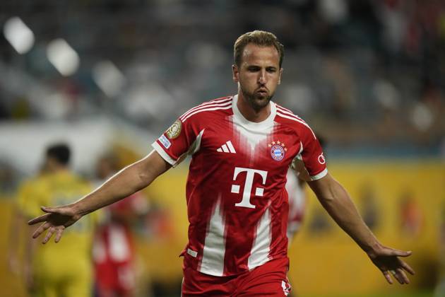 FC Bayern München v CA Boca Juniors: Group C - FIFA Club World Cup 2025 Harry Kane centre-forward of Bayern Munich and England celebrates after scoring his sides first goal during the FIFA Club World Cup 2025 group C match between FC Bayern München and CA Boca Juniors at Hard Rock Stadium on June 20, 2025 in Miami Gardens, Florida. Miami Gardens Florida United States Copyright: xJosexBretonx originalFilename:bretonhernandez-fcbayern250620_npQcD