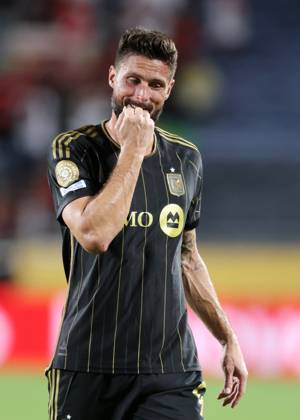 Orlando, USA, 24th June 2025. Oliver Giroud of Los Angeles FC during the Los Angeles FC vs CR Flamengo FIFA Club World Cup match at Camping World Stadium, Orlando. Picture credit should read: David Klein Sportimage EDITORIAL USE ONLY. No use with unauthorised audio, video, data, fixture lists, club league logos or live services. Online in-match use limited to 120 images, no video emulation. No use in betting, games or single club league player publications. SPI_034_DK_LA_FC_Flamengo SPI-3991-0034