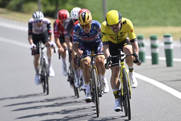 Belgian Victor Campenaerts of Team Visma-Lease a Bike pictured in action during the men s elite road race of the Belgian Cycling Championships, 230km from and to the Grand Place square in Binche on Sunday 29 June 2025. POOLxNICOxVEREECKEN x128059751x