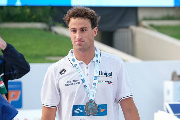 Podium of the day 2 at the Swimming Internationals of the 61th Settecolli in Roma, Italy - 27 Jun 2025 Albero Razzetti of Italy seen during Podium of Men s 400m Individual Medley Final during the second day at the swimming internationals of the 61th Settecolli Trophy. Rome Italy Copyright: xElenaxVizzocax xSOPAxImagesx 0823971370st