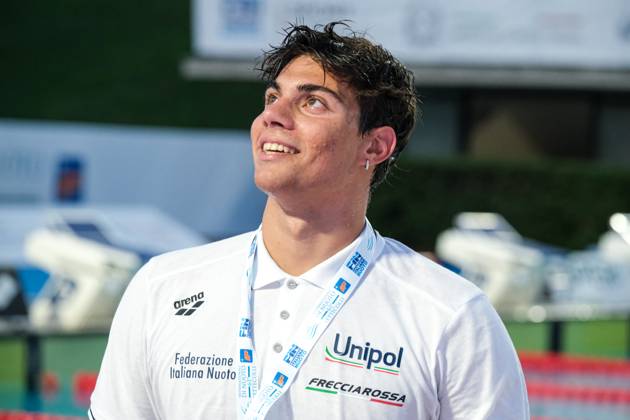 Podium of the day 2 at the Swimming Internationals of the 61th Settecolli in Roma, Italy - 27 Jun 2025 Luca De Tullio of Italy seen during Podium of Men s 800m Freestyle during the second day at the swimming internationals of the 61th Settecolli Trophy. Rome Italy Copyright: xElenaxVizzocax xSOPAxImagesx 0823971381st