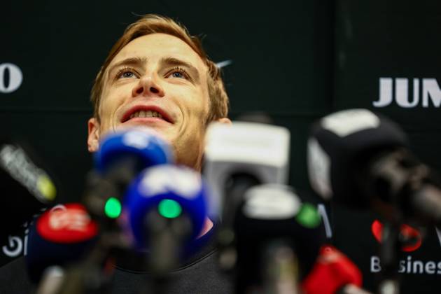 Danish Jonas Vingegaard Hansen of Team Visma-Lease a Bike pictured during a press conference, PK, Pressekonferenz of team Visma - Lease a Bike ahead of the 2025 Tour de France cycling race, in Lille, France, on Friday 04 July 2025. The 112th edition of the Tour de France starts on Saturday 5 July in Lille, France, and will finish in Paris, France on the 27th of July. DAVIDxPINTENS x128394670x