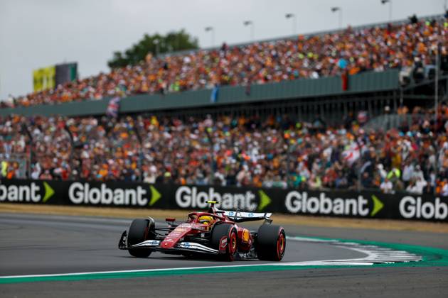 F1 - BRITISH GRAND PRIX 2025 44 HAMILTON Lewis (gbr), Scuderia Ferrari SF-25, action during the Formula 1 Qatar Airways British Grand Prix 2025, 12th round of the 2025 FIA Formula One World Championship, WM, Weltmeisterschaft from July 4 to 6, 2025 on the Silverstone Circuit, in Silverstone, United Kingdom - SilverstoneUnited Kingdom Copyright: xDPPIx