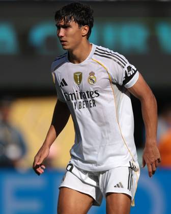 New Jersey, USA, 5th July 2025. Gonzalo Garcia of Real Madrid looks on during the Real Madrid vs Borussia Dortmund FIFA Club World Cup match at Metlife Stadium, New Jersey. Picture credit should read: Jonathan Moscrop Sportimage EDITORIAL USE ONLY. No use with unauthorised audio, video, data, fixture lists, club league logos or live services. Online in-match use limited to 120 images, no video emulation. No use in betting, games or single club league player publications. SPI_130_JM_REALMADRID_BORUSSIA_ SPI-4005-0130