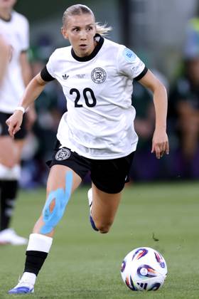 SENSS Elisa Team Deutschland UEFA Frauen Fussball EURO 2025 in der Schweiz Vorrundenspiel Deutschland - Polen 2 : 0 am 04.07. 2025 in St.Gallen Copyright: xLacixPerenyix