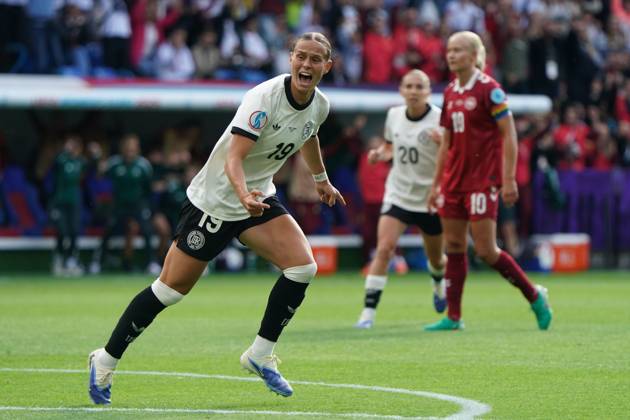 Frauen-Fussball, EM 2025, UEFA Frauen Europameisterschaften 2025, Gruppenphase, Gruppe C, Spieltag 2, Deutschland-Dänemark, 08.07.2025, St Jakub Park Klara Bühl ,Deutschland, Aktion, Einzelbild