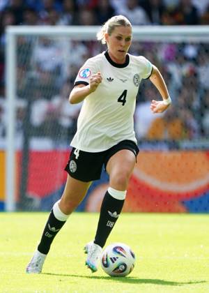 Frauen-Fussball, EM 2025, UEFA Frauen Europameisterschaften 2025, Gruppenphase, Gruppe C, Spieltag 2, Deutschland-Dänemark, 08.07.2025, St Jakub Park Basel, Rebecca Knaak,Deutschland, Aktion, Einzelbild