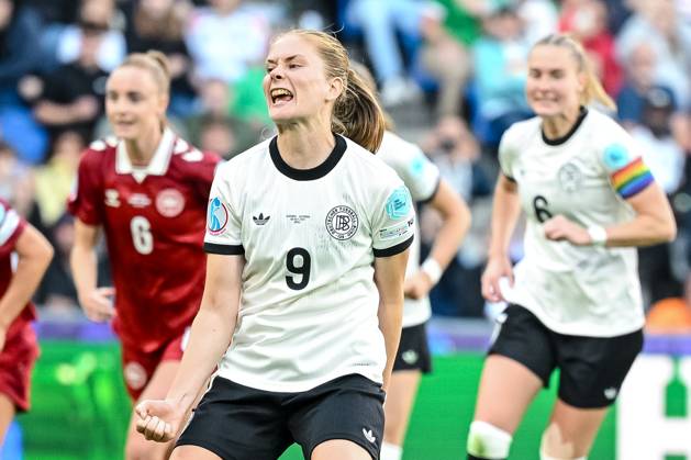 Sjoeke Nuesken (Germany) celebrates after scoring her team s first goal during the UEFA Women s EURO 2025 Group C match between Germany and Denmark at St. Jakob‘Park on July 8, 2025 in Basel, Switzerland. (Photo by Harry Langer DeFodi Images)