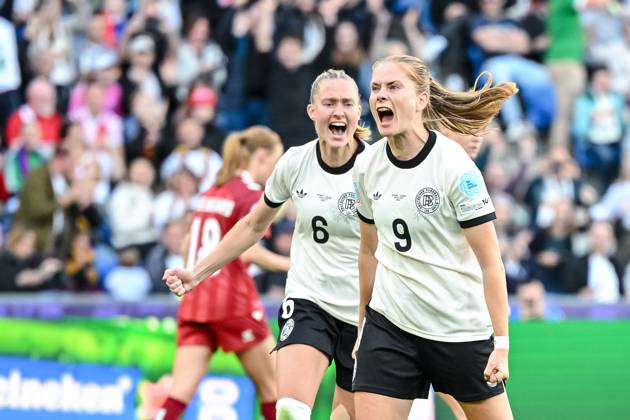 Sjoeke Nuesken (Germany) celebrates after scoring her team s first goal with teammates during the UEFA Women s EURO 2025 Group C match between Germany and Denmark at St. Jakob‘Park on July 8, 2025 in Basel, Switzerland. (Photo by Harry Langer DeFodi Images)