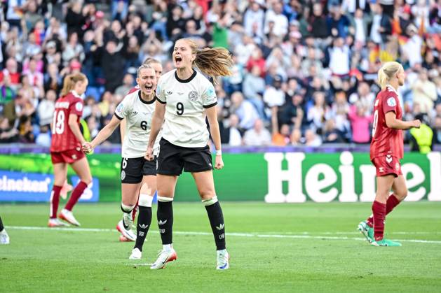 Sjoeke Nuesken (Germany) celebrates after scoring her team s first goal with teammates during the UEFA Women s EURO 2025 Group C match between Germany and Denmark at St. Jakob‘Park on July 8, 2025 in Basel, Switzerland. (Photo by Harry Langer DeFodi Images)