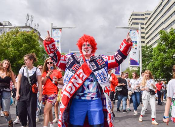 July 31, 2022, London, England, United Kingdom: A colourful fan arrives at Wembley Stadium for the England V Germany UEFA Women s Euro soccer final match. Copyright: xVukxValcicx