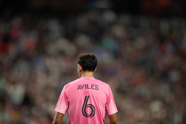 July 9, 2025; Foxborough, Massachusetts, USA; Inter Miami CF defender Tomas Aviles (6) in a Major League Soccer game between the New England Revolution and Inter Miami CF at Gillette Stadium. (c) CSM - ZUMAc04_ 20250709_zma_c04_202 Copyright: xBurtxGranofskyx