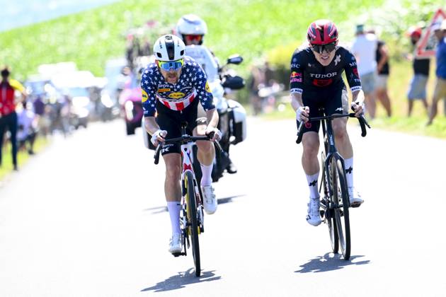 Australian Michael Storer of Tudor Pro Cycling Team and US Quinn Simmons of Lidl-Trek pictured in action during stage six of the 2025 Tour de France cycling, from Bayeux to Vire Normandie (201 km), on Thursday 10 July 2025 in France. The 112th edition of the Tour de France starts on Saturday 5 July in Lille, France, and will finish in Paris, France on the 27th of July. POOLxVINCENTxKALUT x128845591x