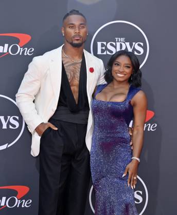 Simone Biles and her husband Jonathan Owens attend the 2025 ESPY Awards held at the Dolby Theatre attends the annual ESPY Awards at the Dolby Theatre in the Hollywood section of Los Angeles on Wednesday, July 16, 2025. The annual event honors the top athletes and performances of the year.  LAP2025071626 JIMxRUYMEN