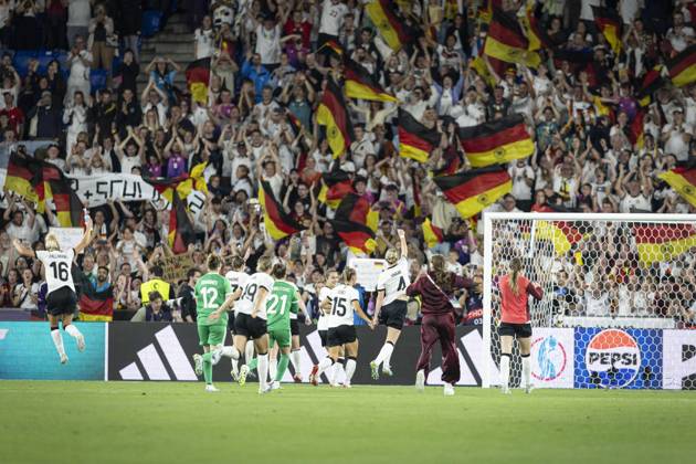 FOOTBALL: FEMININ France vs Allemagne - UEFA EURO, EM, Europameisterschaft,Fussball 2025 Quarts de finale - 19 07 2025 lors du match Quarts de finale du Championnat d Europe de football fà minin EURO 2025 entre France et Allemagne. St. Jakob Park in Basel - Suisse 19 07 2025 Copyright: xx