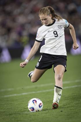 FOOTBALL: FEMININ France vs Allemagne - UEFA EURO, EM, Europameisterschaft,Fussball 2025 Quarts de finale - 19 07 2025 Sjoeke Nüsken 9 lors du match Quarts de finale du Championnat d Europe de football fà minin EURO 2025 entre France et Allemagne. St. Jakob Park in Basel - Suisse 19 07 2025 Copyright: xx