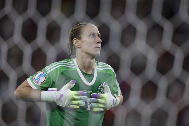 FOOTBALL: FEMININ France vs Allemagne - UEFA EURO, EM, Europameisterschaft,Fussball 2025 Quarts de finale - 19 07 2025 Ann Katrin-Berger 1 lors du match Quarts de finale du Championnat d Europe de football fà minin EURO 2025 entre France et Allemagne. St. Jakob Park in Basel - Suisse 19 07 2025 Copyright: xx