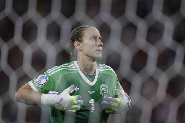 FOOTBALL: FEMININ France vs Allemagne - UEFA EURO, EM, Europameisterschaft,Fussball 2025 Quarts de finale - 19 07 2025 Ann Katrin-Berger 1 lors du match Quarts de finale du Championnat d Europe de football fà minin EURO 2025 entre France et Allemagne. St. Jakob Park in Basel - Suisse 19 07 2025 Copyright: xx