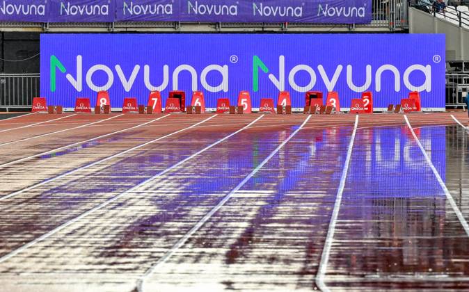 Novuna London Athletics Meet, London, UK. 19 July 2025. London, UK, 19 July 2025. The home straight during the rain at the Novuna London Athletics Meet 2025, part of the Wanda Diamond League at London Stadium, Queen Elizabeth Park, London, UK., Credit:Lee Floyd Avalon UK, London, London Stadium, Queen Elizabeth Copyright: xLeexFloydx xAvalonx 1023708152