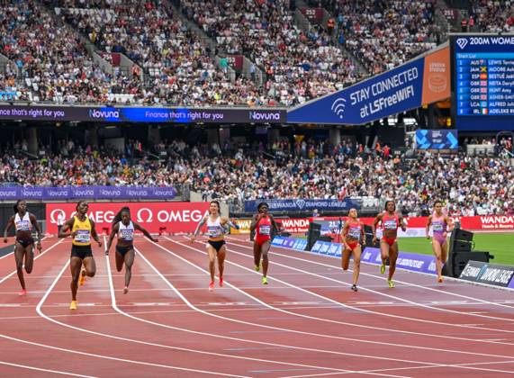Novuna London Athletics Meet, London, UK. 19 July 2025. London, UK, 19 July 2025. ALFRED Julien wins the 200m Womens during the Novuna London Athletics Meet 2025, part of the Wanda Diamond League at London Stadium, Queen Elizabeth Park, London, UK., Credit:Lee Floyd Avalon UK, London, London Stadium, Queen Elizabeth Copyright: xLeexFloydx xAvalonx 1023708402